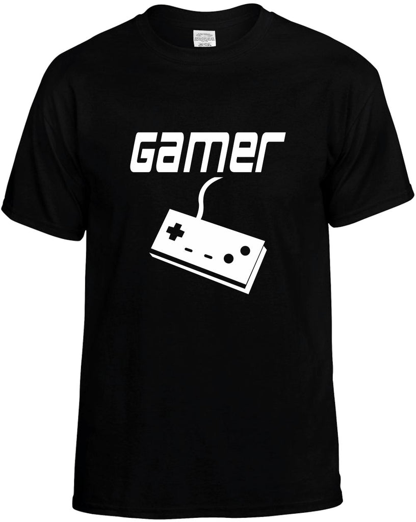 gamer with remote old school mens funny t-shirt black